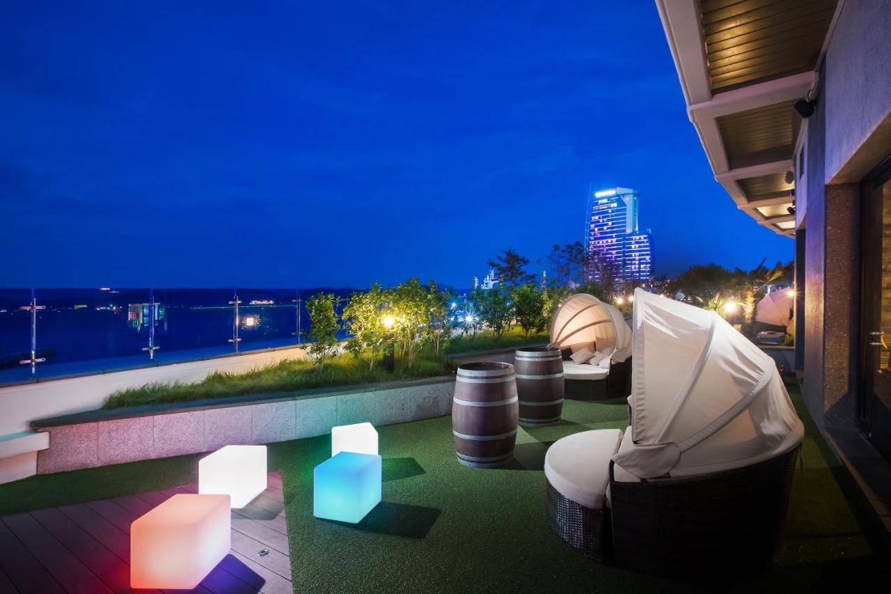 Utop Marina Hotel & Resort Yeosu Eksteriør bilde