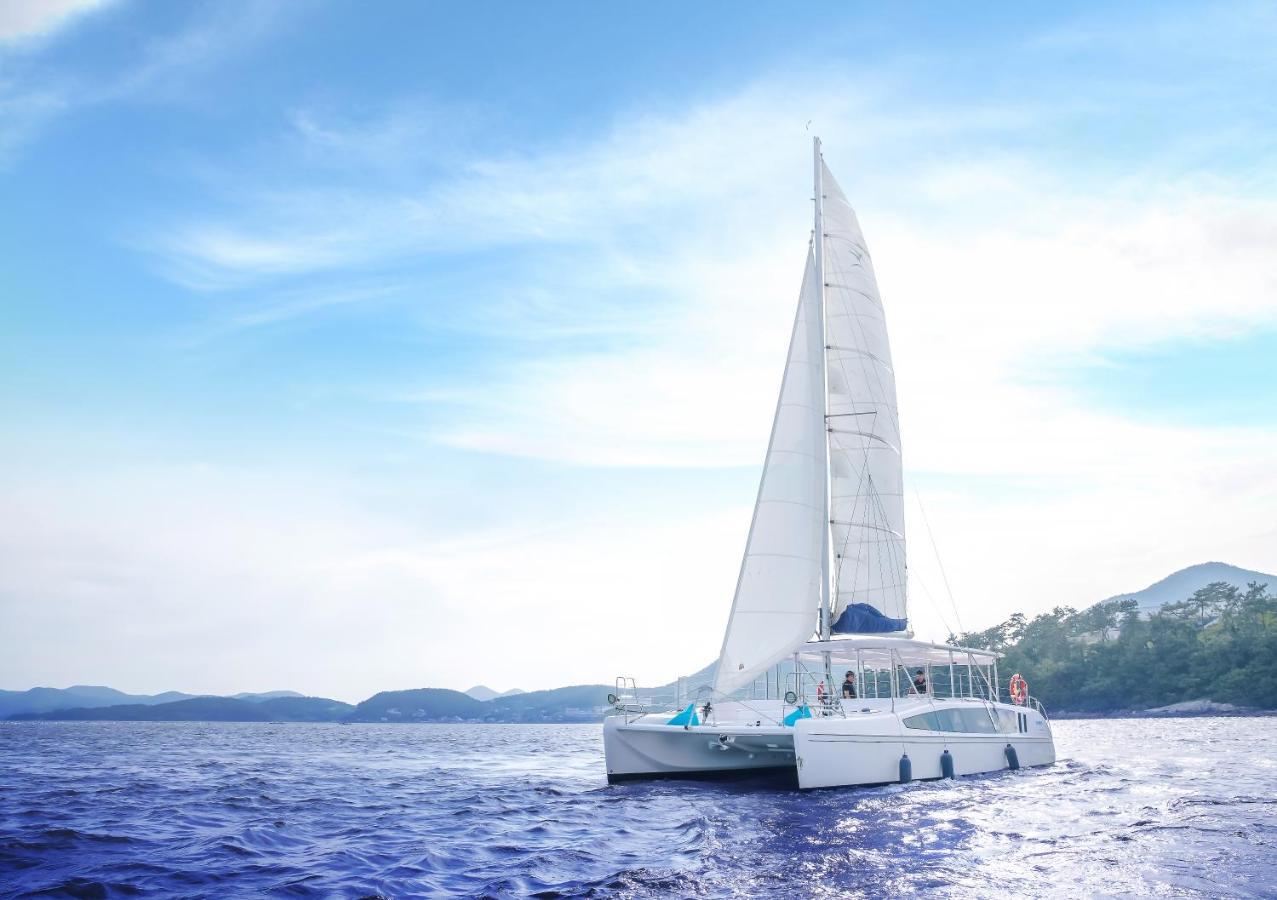 Utop Marina Hotel & Resort Yeosu Eksteriør bilde
