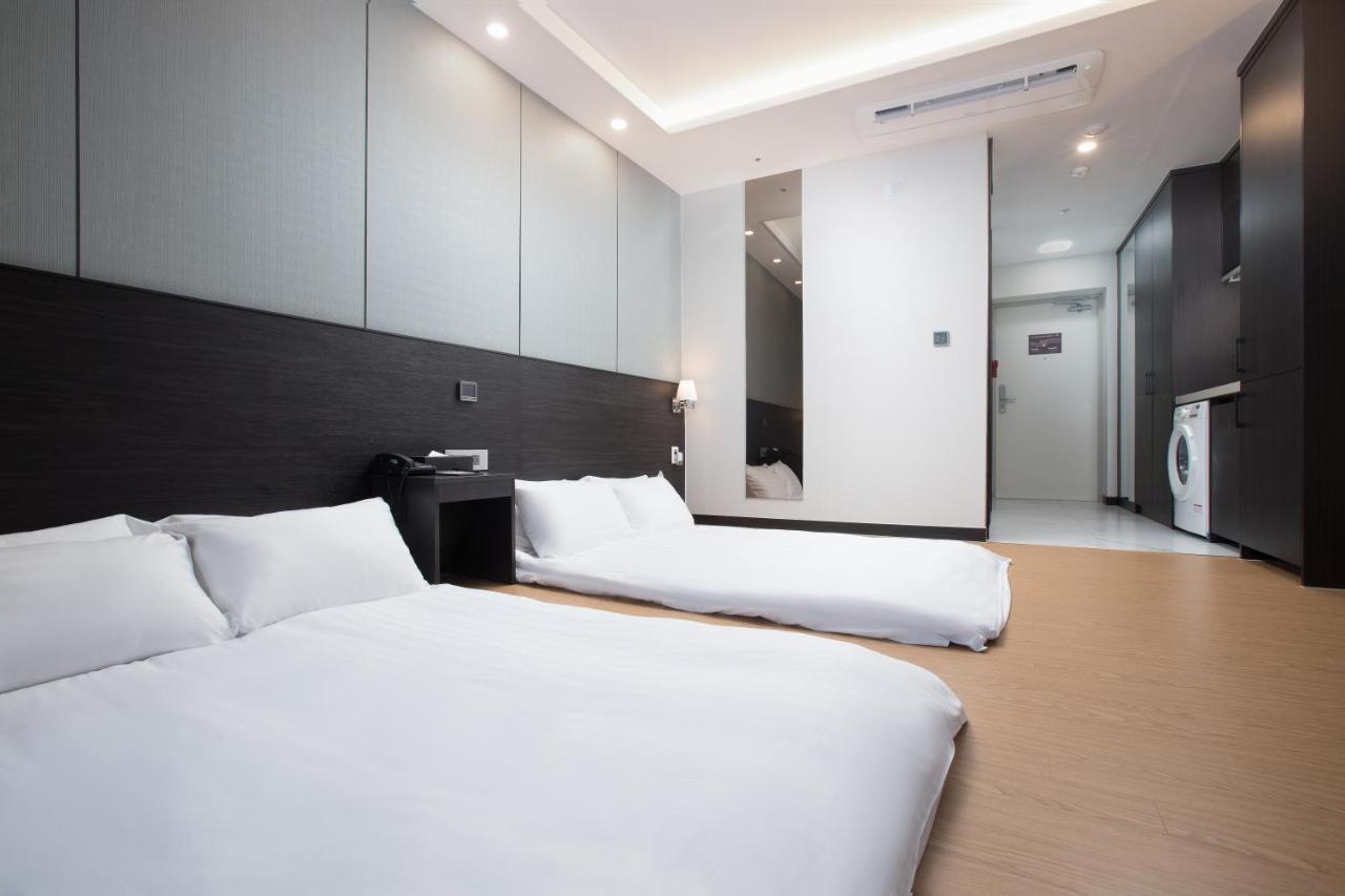 Utop Marina Hotel & Resort Yeosu Eksteriør bilde