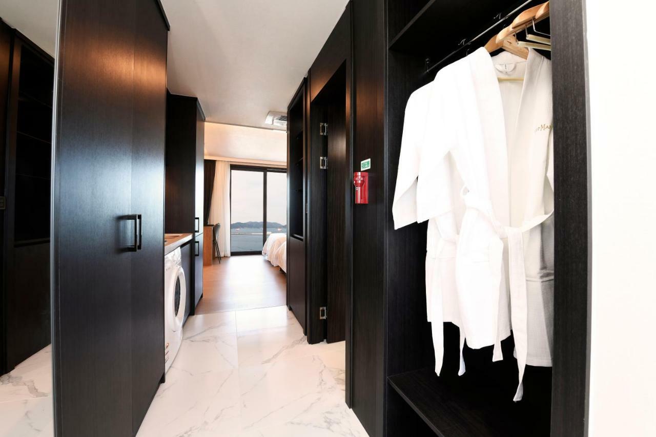 Utop Marina Hotel & Resort Yeosu Eksteriør bilde